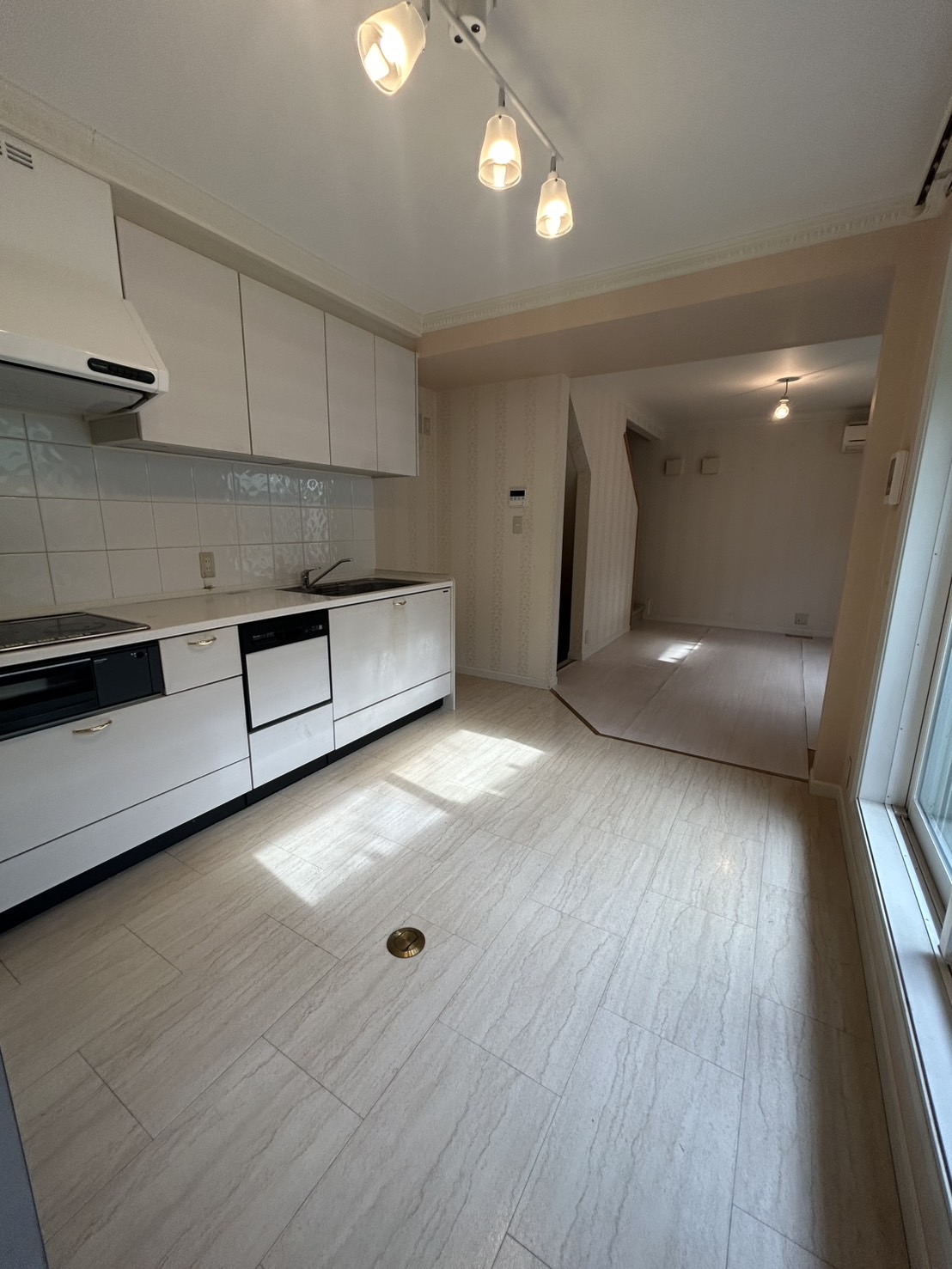 世田谷区三軒茶屋2丁目の現地写真2